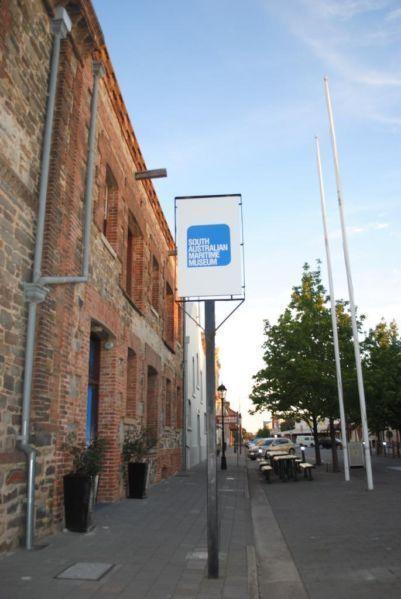 بيت شباب Port Adelaide Backpackers المظهر الخارجي الصورة